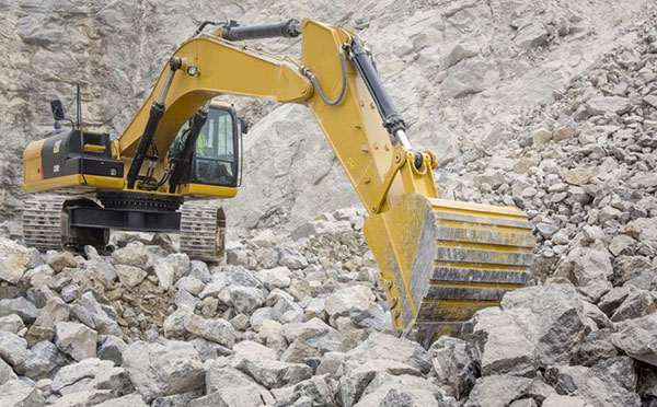 挖掘机安装发动机机油滤芯分几步